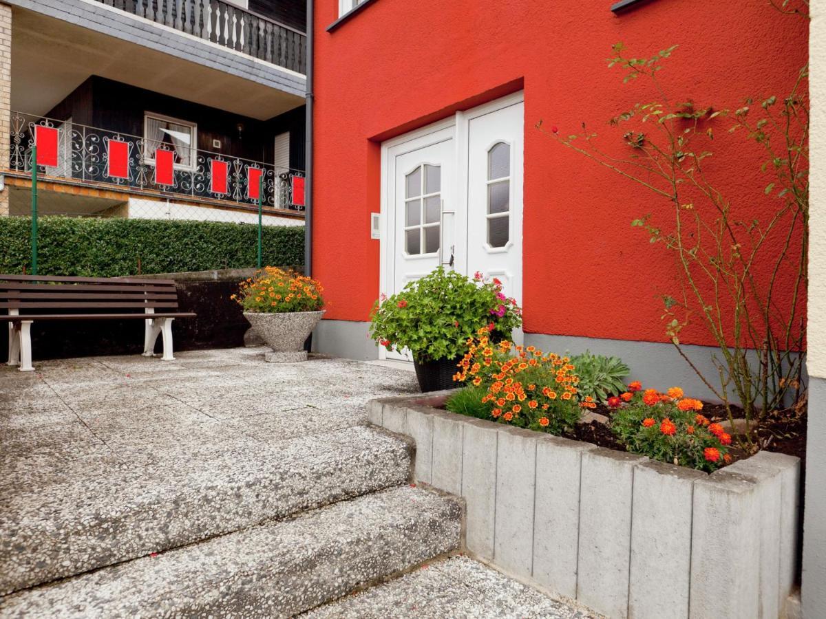 Apartment Near The Nurburgring With Terrace Hillesheim Habitación foto